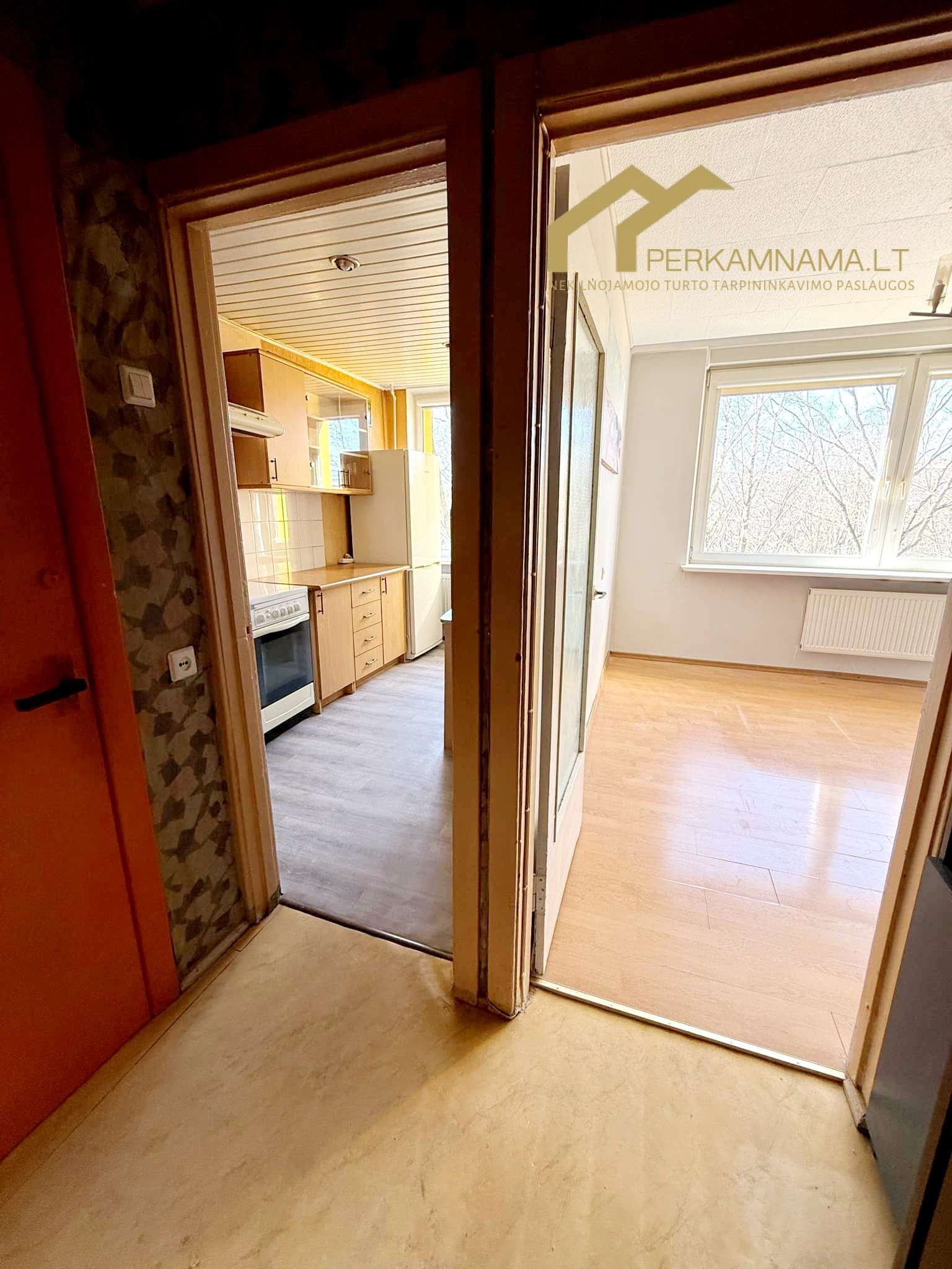 Parduodamas butas renovuotame name.