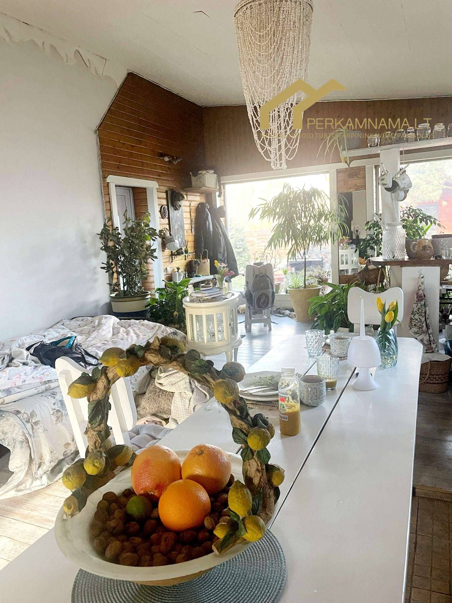 Parduodamas sodo namas