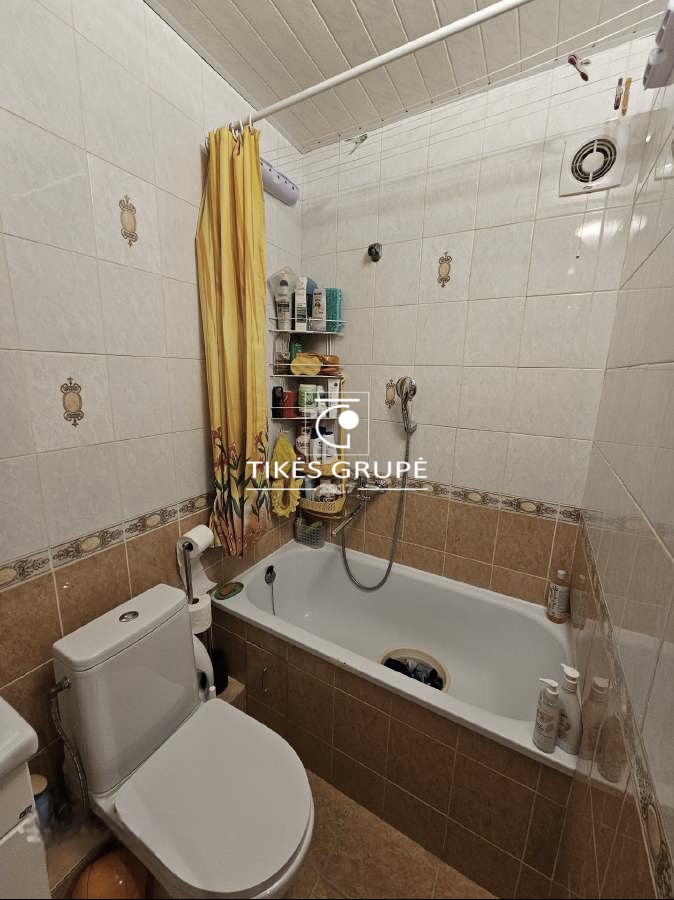 Parduodamas 2 kambarių butas