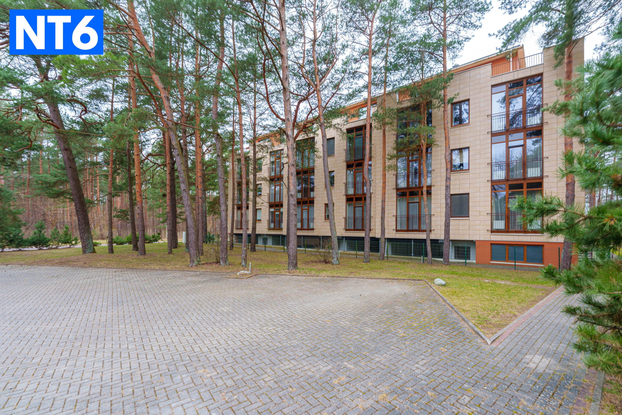 PARDUODAMAS ERDVUS BUTAS SU SAUNA PALANGOJE ŠALIA PUŠYNO