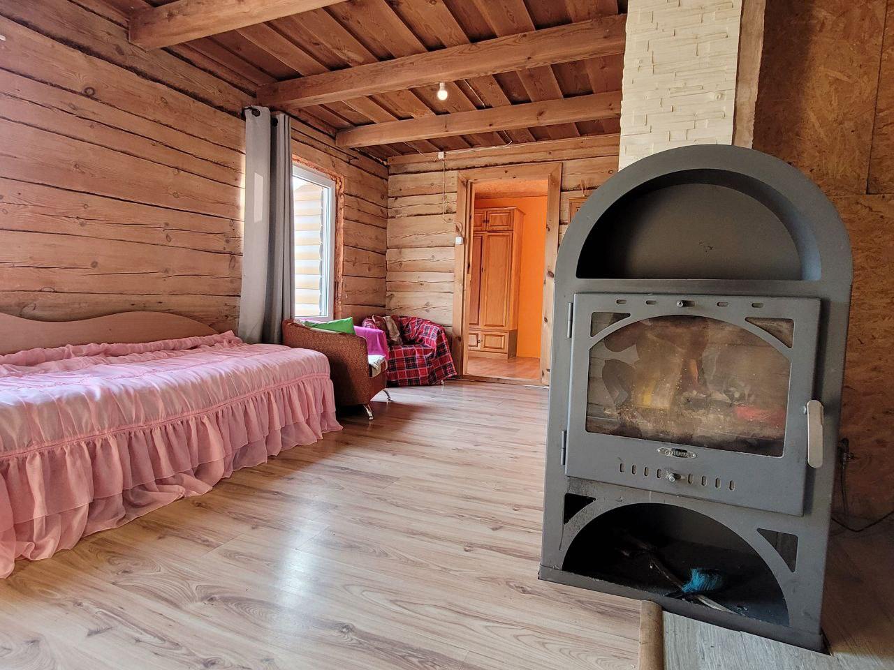 Parduodamas gyvenamasis namas, reikalingas kapitalinis.