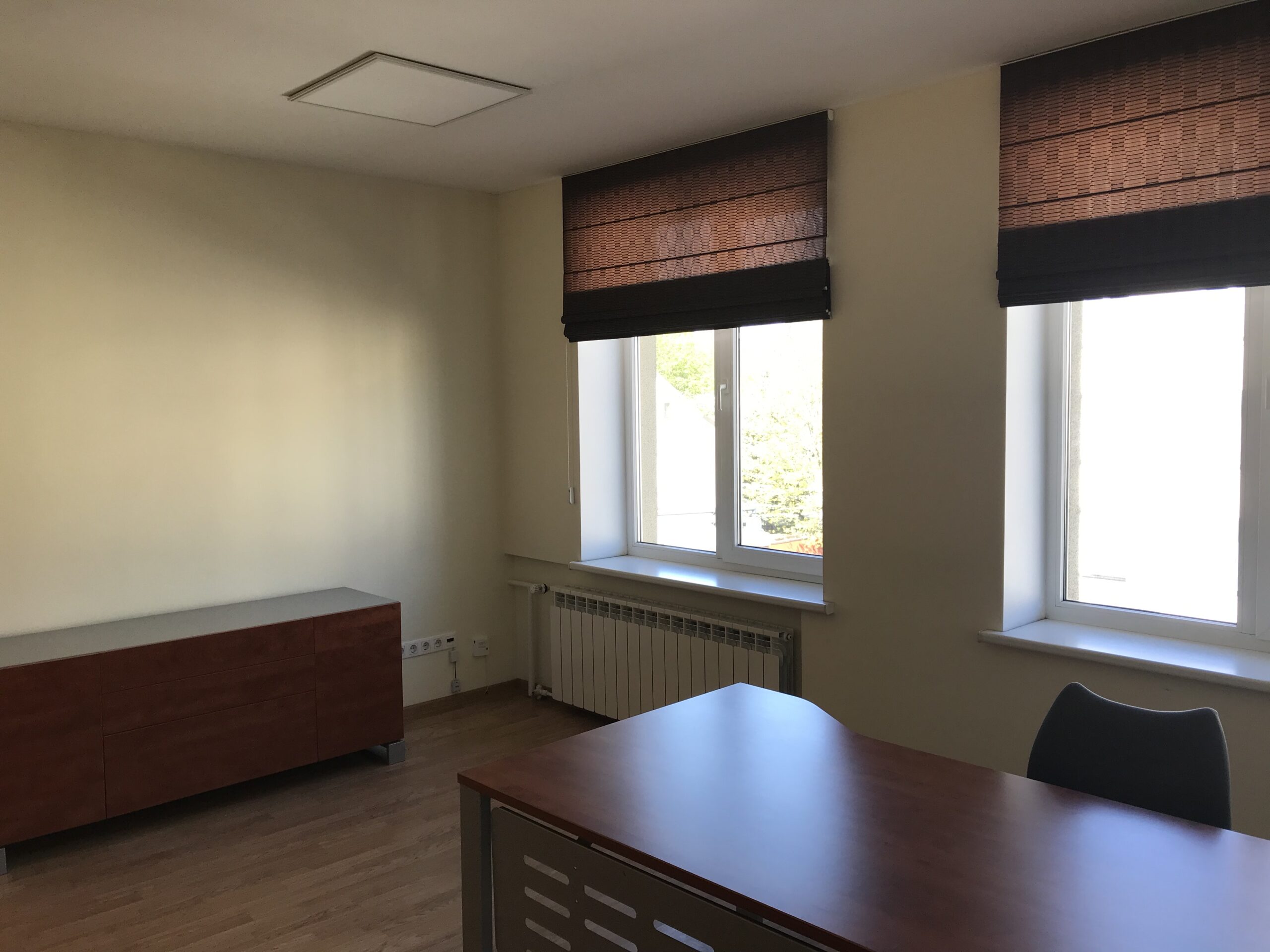 Išnuomojamos administracinės patalpos Danės g. Klaipėda