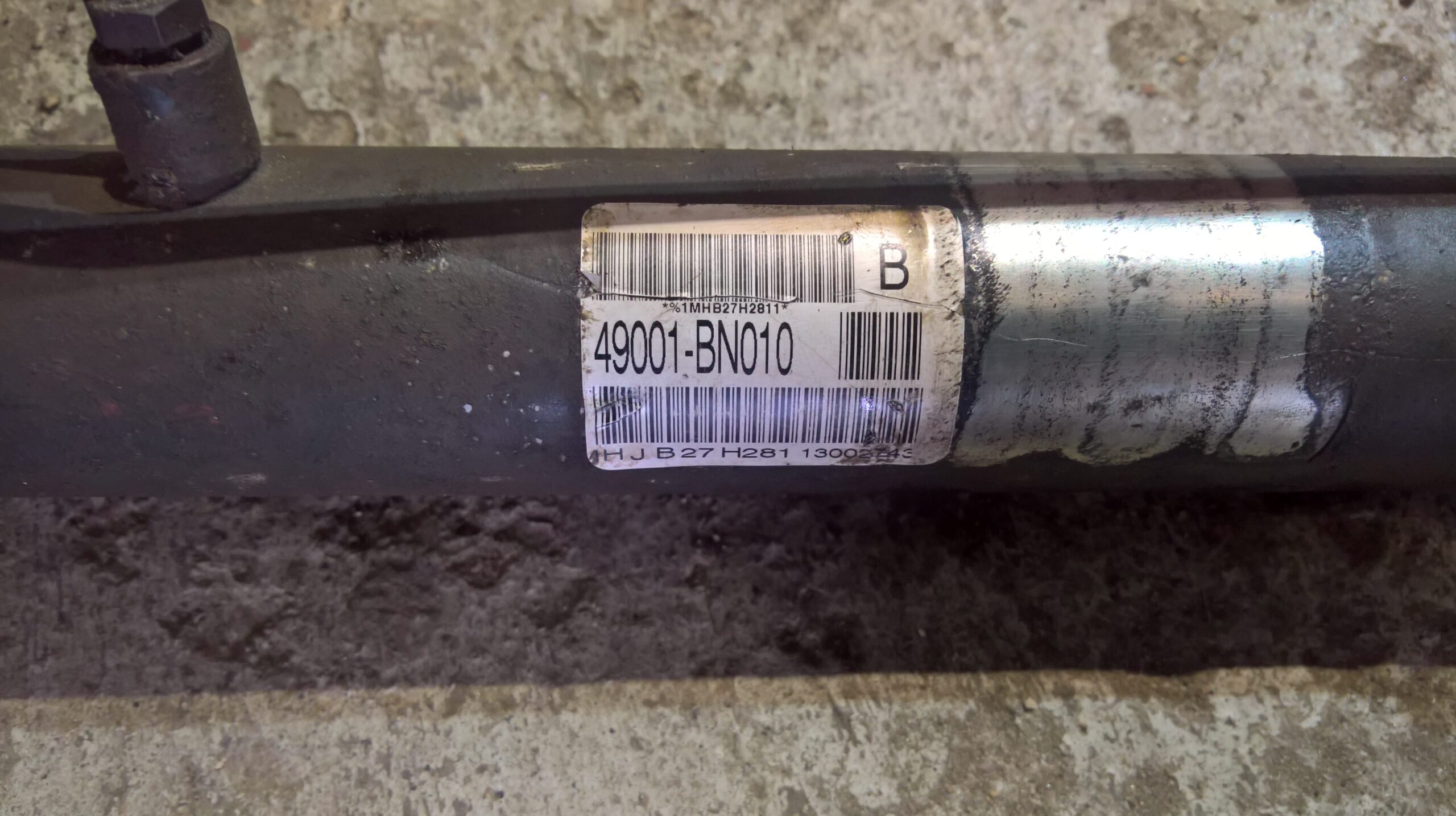 Nissan vairo kolonėlė