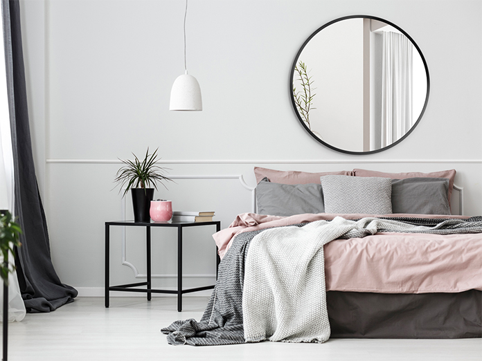 Bet kokio dydžio ir dizaino veidrodžių gamyba pagal užsakymą. Naujienos. Veidrodžiai su apšvietimu. +370 686 07774