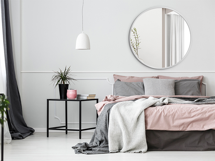 Bet kokio dydžio ir dizaino veidrodžių gamyba pagal užsakymą. Naujienos. Veidrodžiai su apšvietimu. +370 686 07774