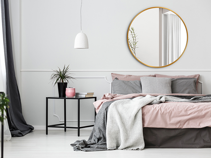 Bet kokio dydžio ir dizaino veidrodžių gamyba pagal užsakymą. Naujienos. Veidrodžiai su apšvietimu. +370 686 07774