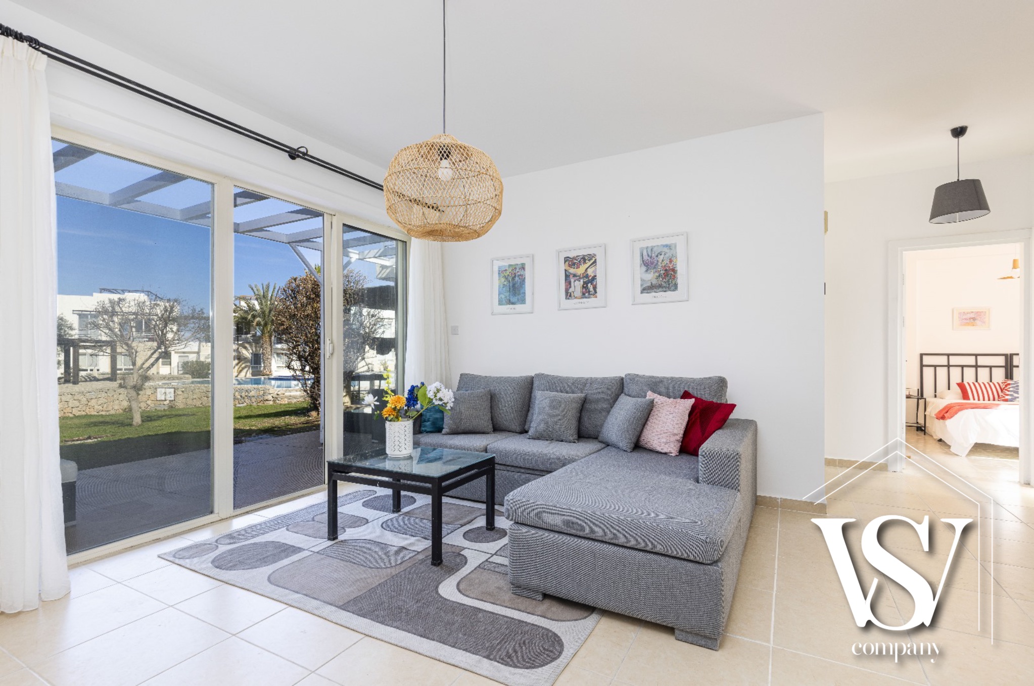 Parduodami 3 Kambarių Apartamentai Kipre