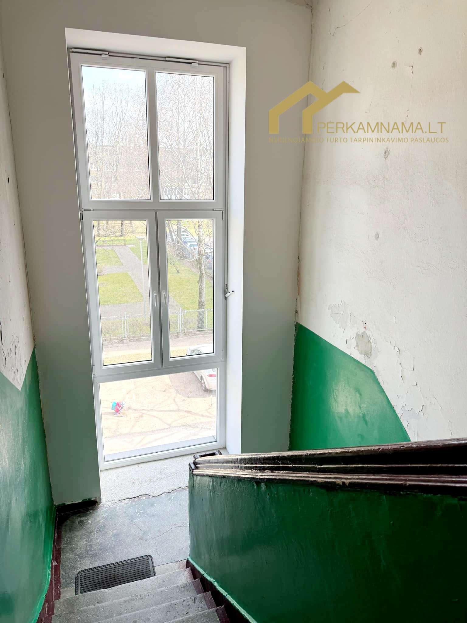 Parduodamas 3 kambarių butas