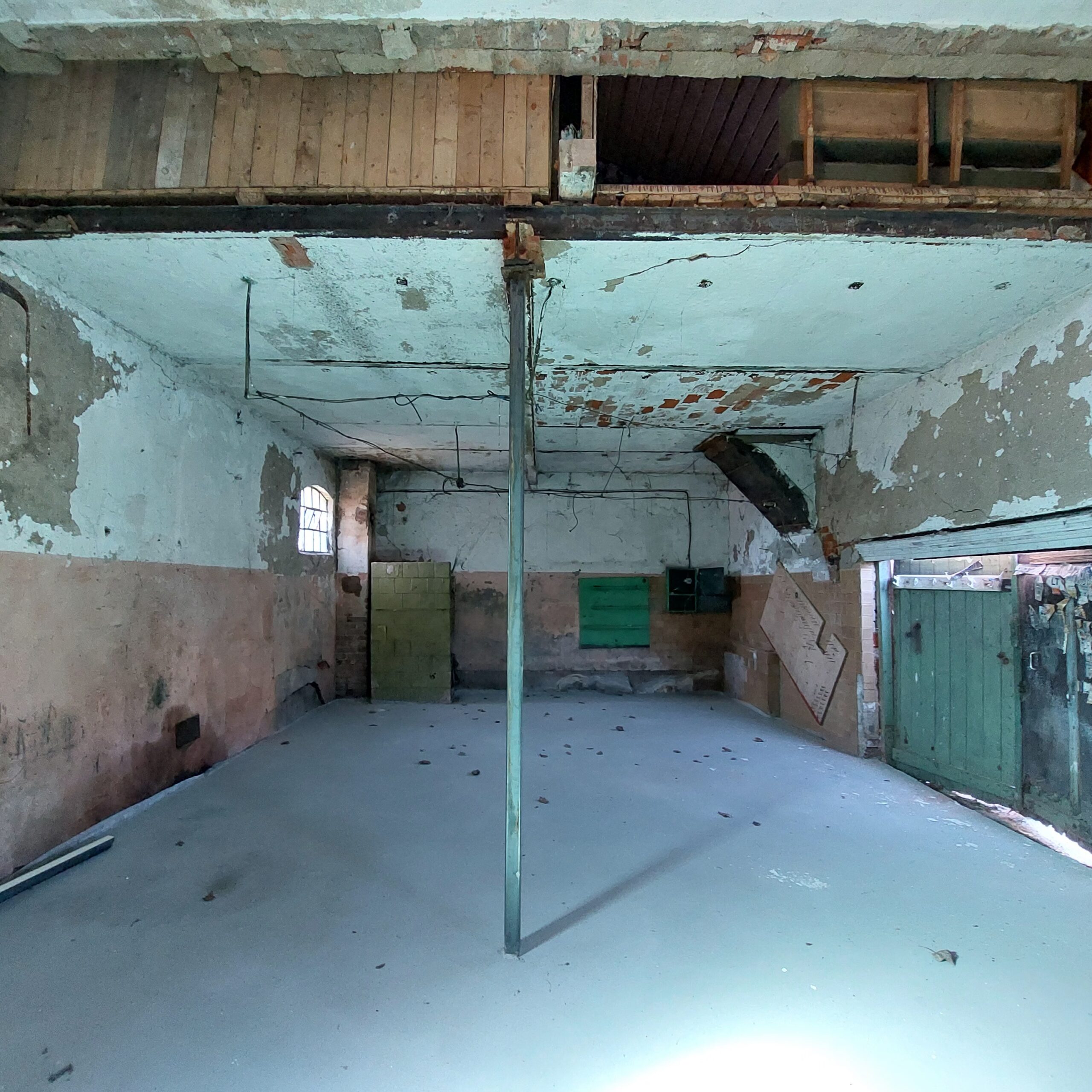 Priekulės centre išnuomojamos patalpos