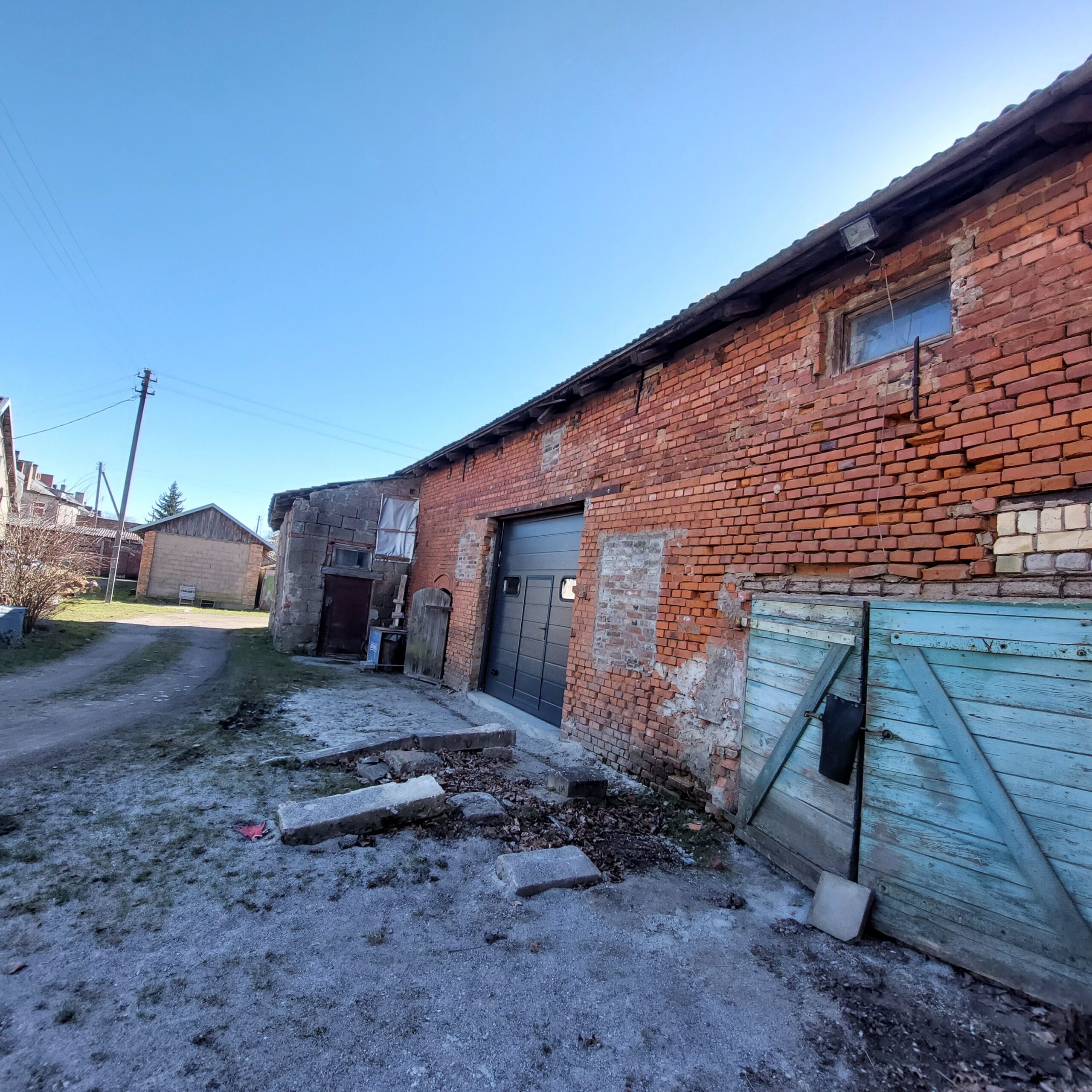 Priekulės centre išnuomojamos patalpos