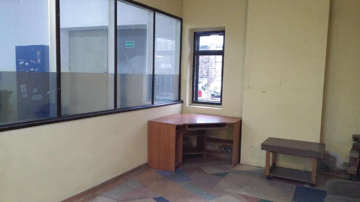 Išnuomojamas autoservizas