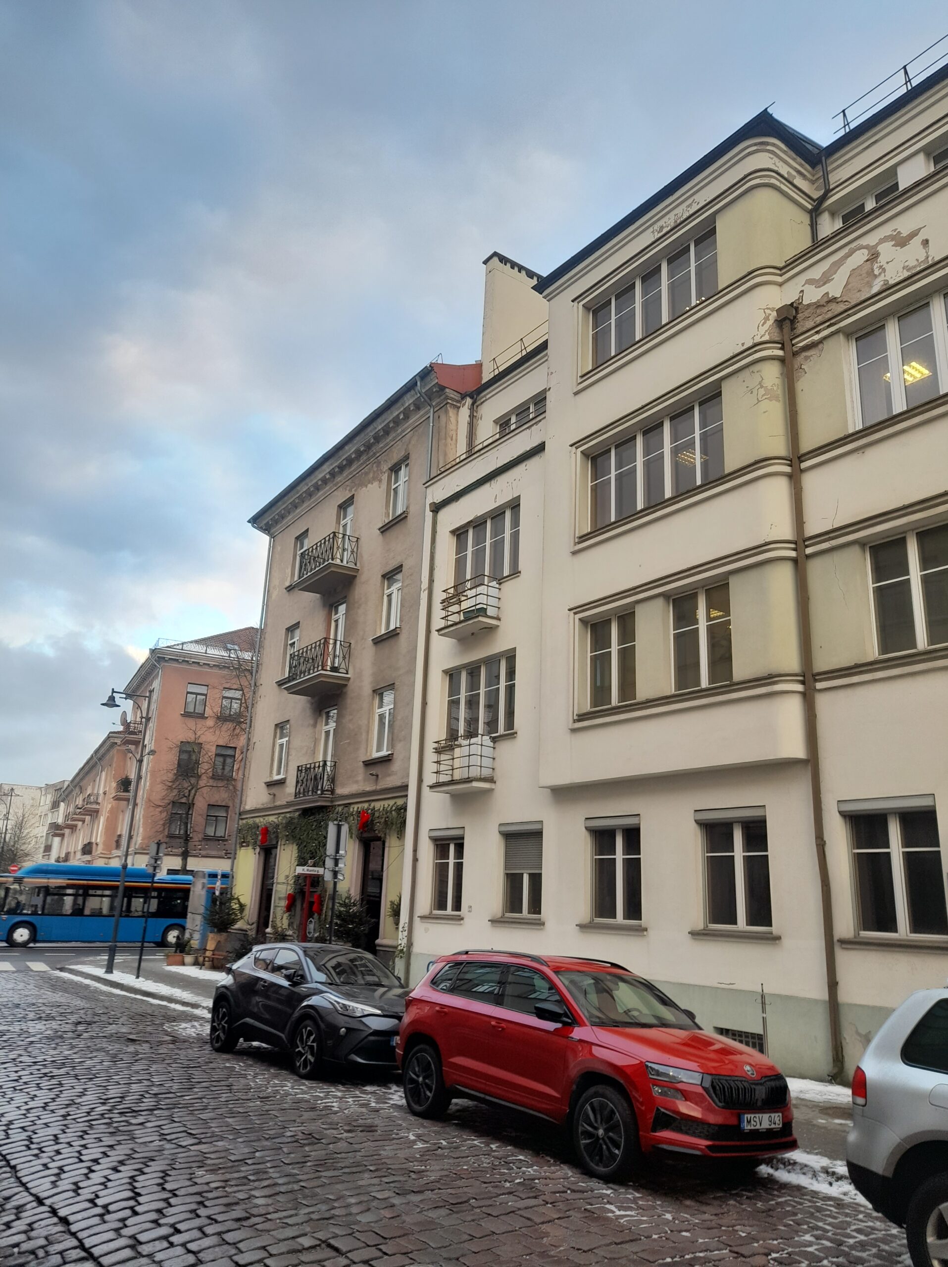 Išnuomojamos 77 kv.m. Patalpos miesto centre Vytauto g. 24 Klaipėda
