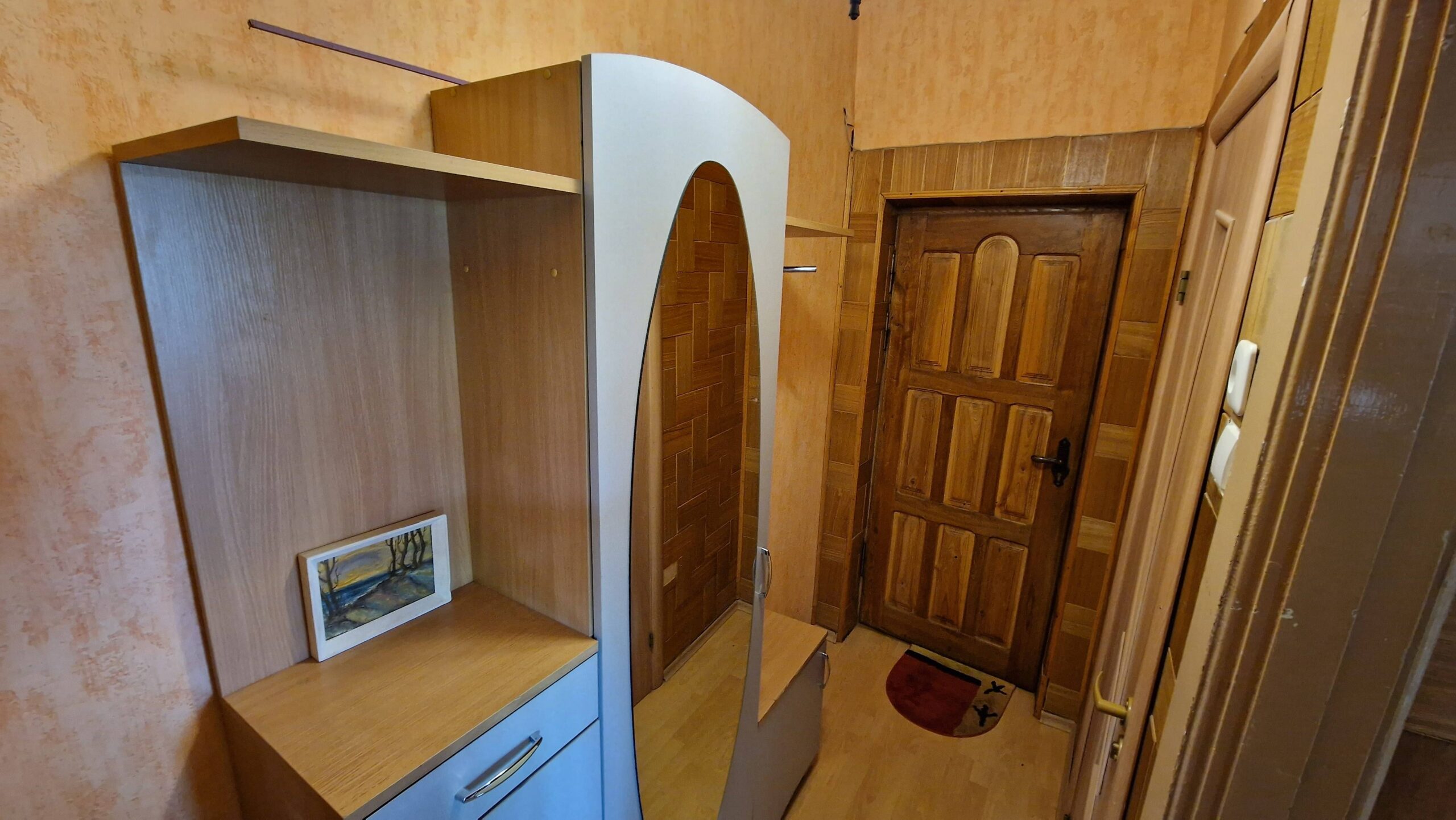 PARDUODAMAS 3 KAMBARIŲ BUTAS PATOGIOJE VIETOJE – MARIJONŲ G., PANEVĖŽYS