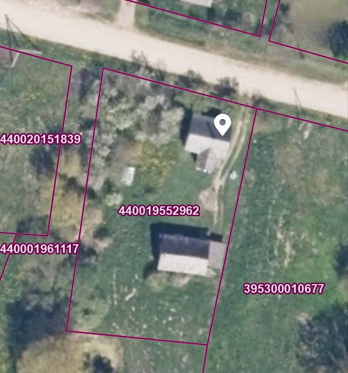 Pilviškių miestelyje, Gedimino g. Vilkaviškio r. sav.