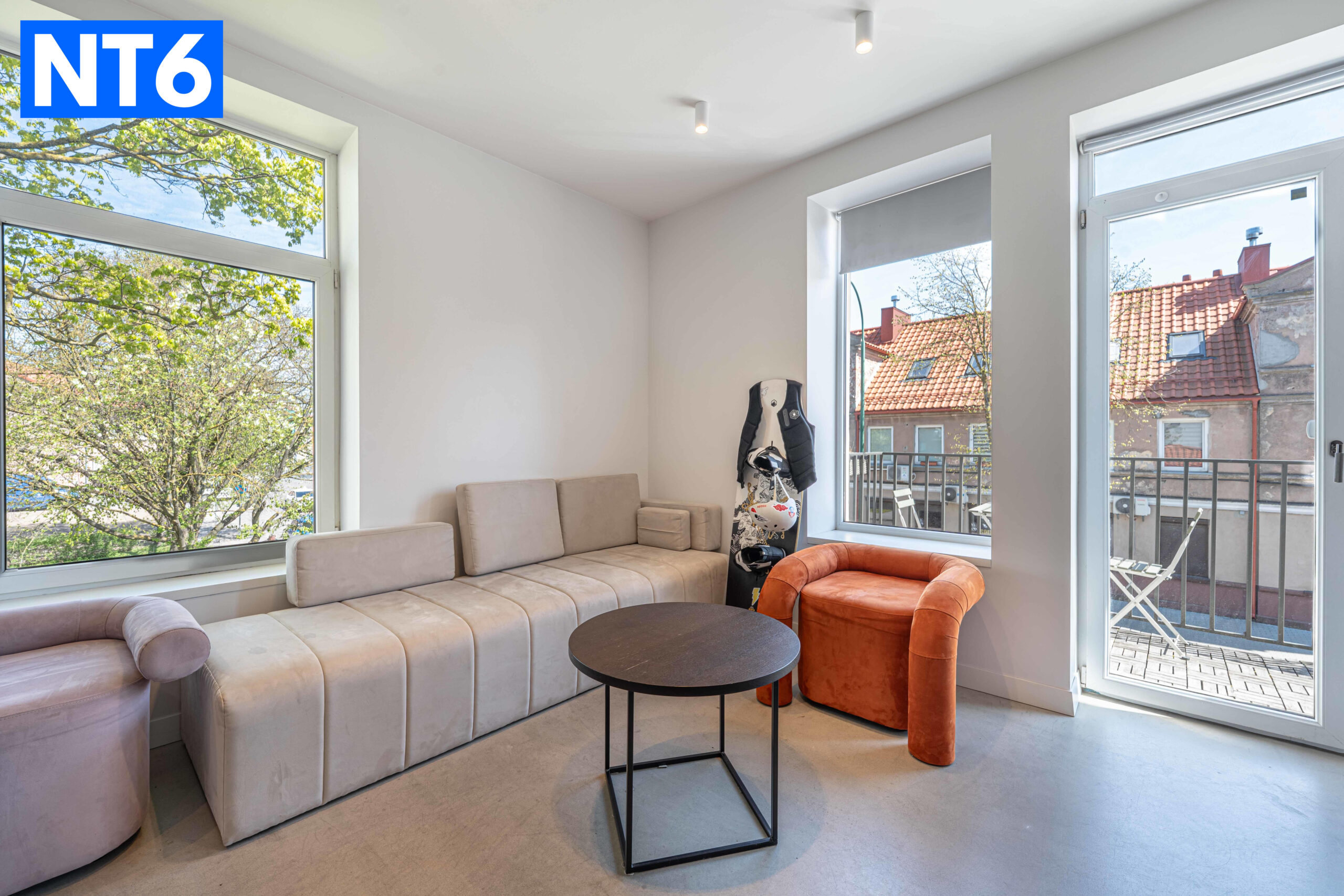 PARDUODAMAS BUTAS KLAIPĖDOS SENAMIESTYJE ŠALIA JONO KALNELIO