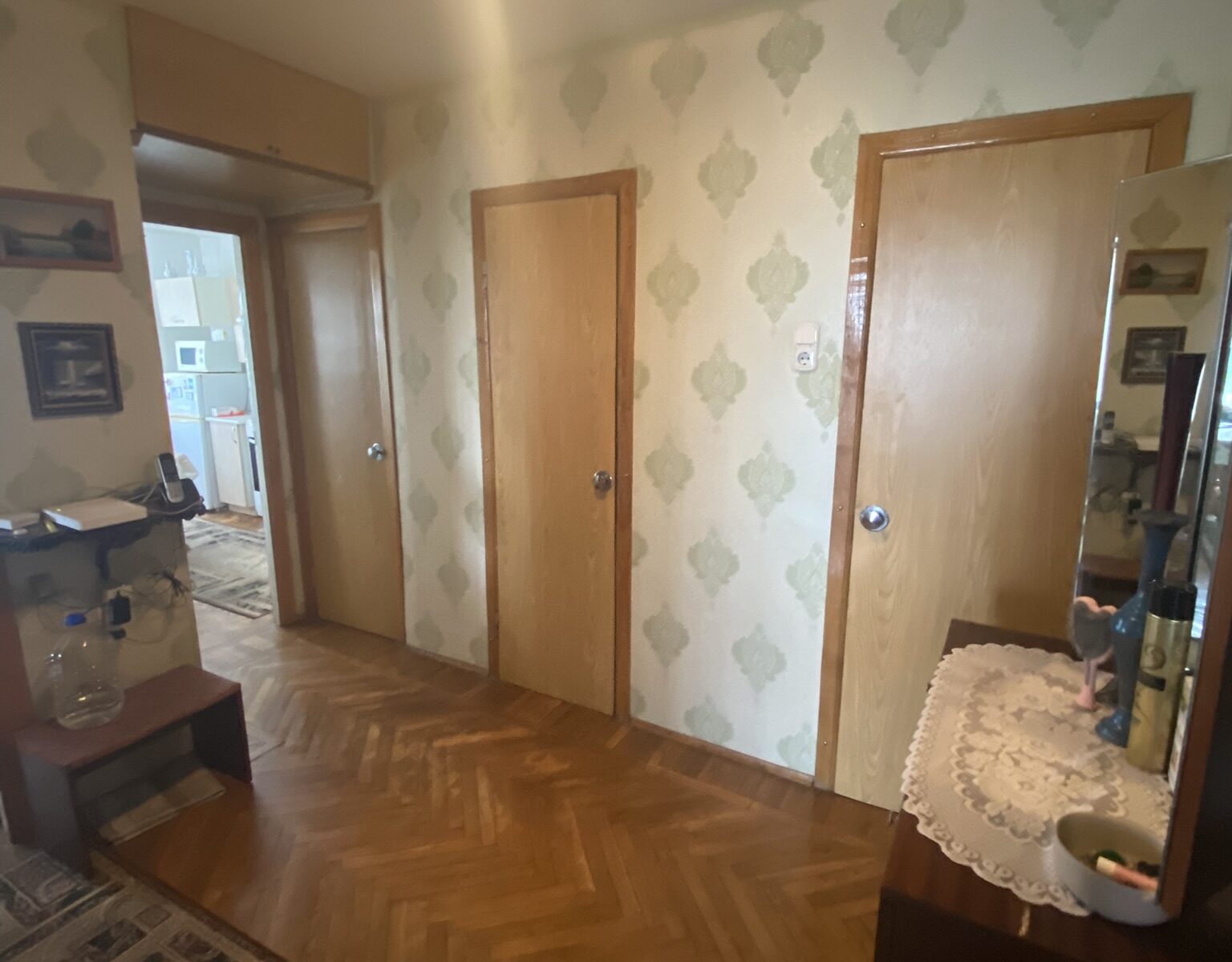 2 k. butas ŠNIPIŠKĖSE, KALVARIJŲ G. 26, VILNIUJE.