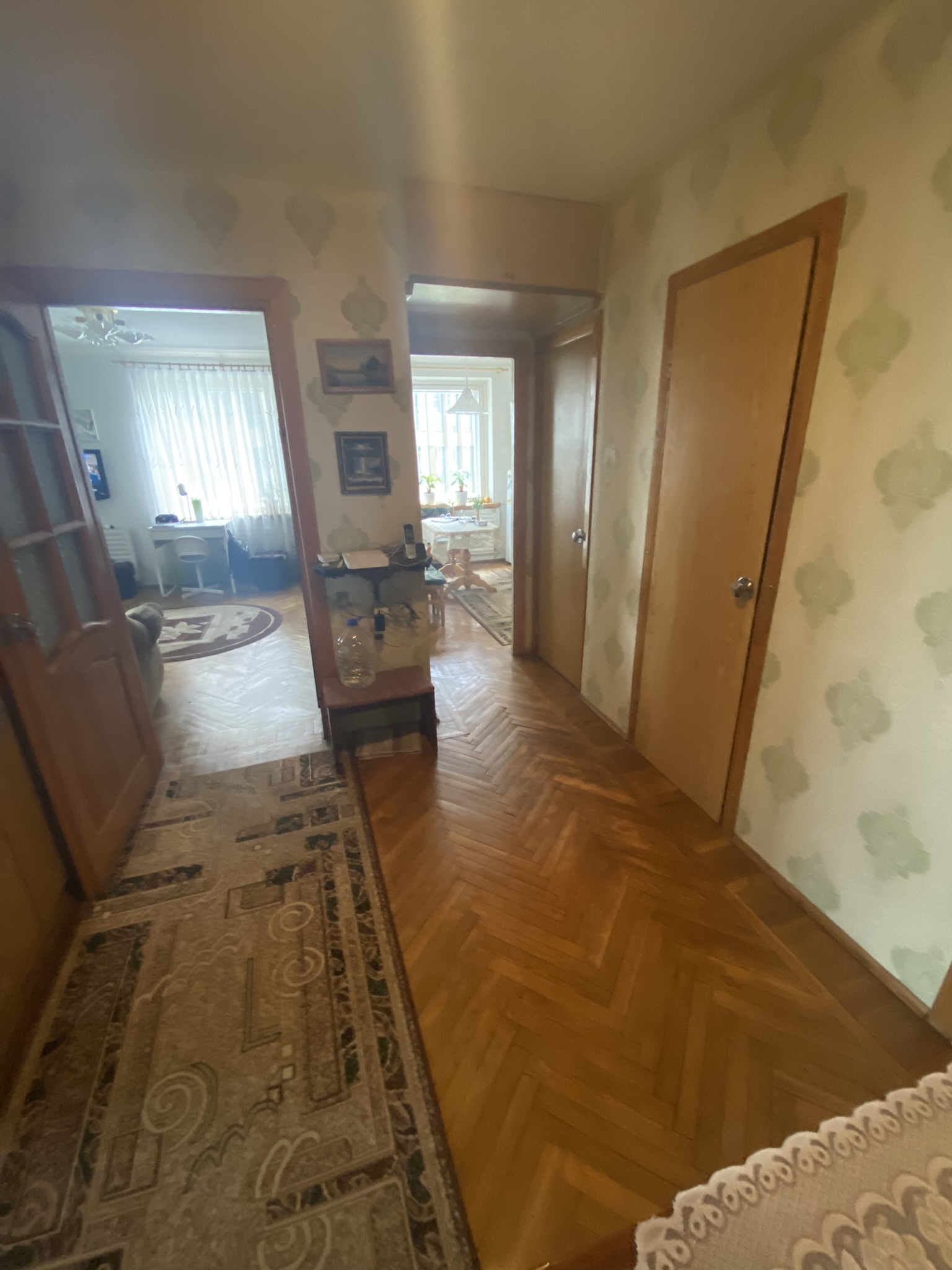 2 k. butas ŠNIPIŠKĖSE, KALVARIJŲ G. 26, VILNIUJE.
