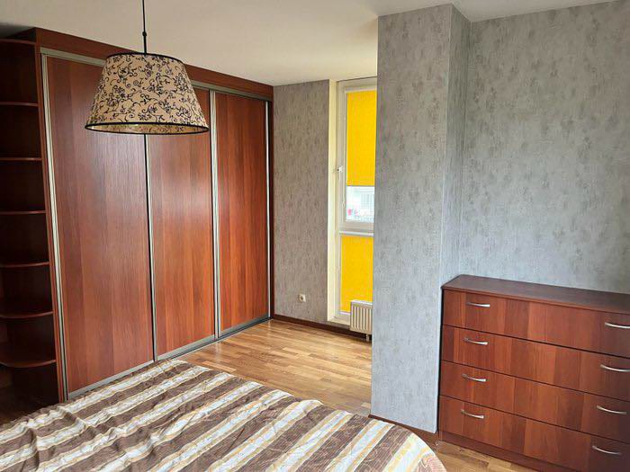 PARDUODAMAS ERDVUS 2 KAMBARIŲ BUTAS VILNIUJE