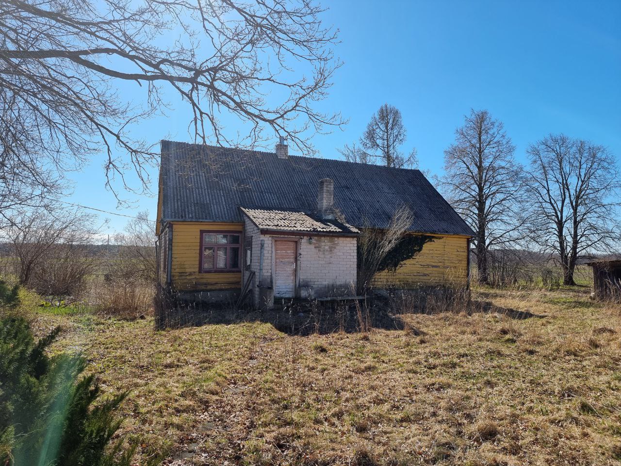 Sodyba su dideliu sklypu Biržų r. sav., Vabalninko sen.