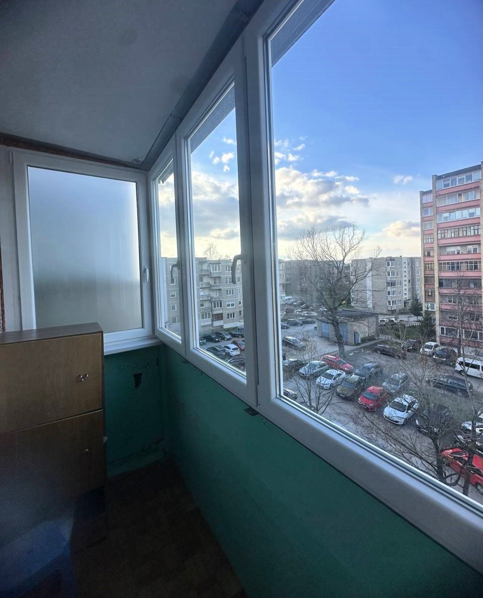 Parduodamas 3 kambarių butas