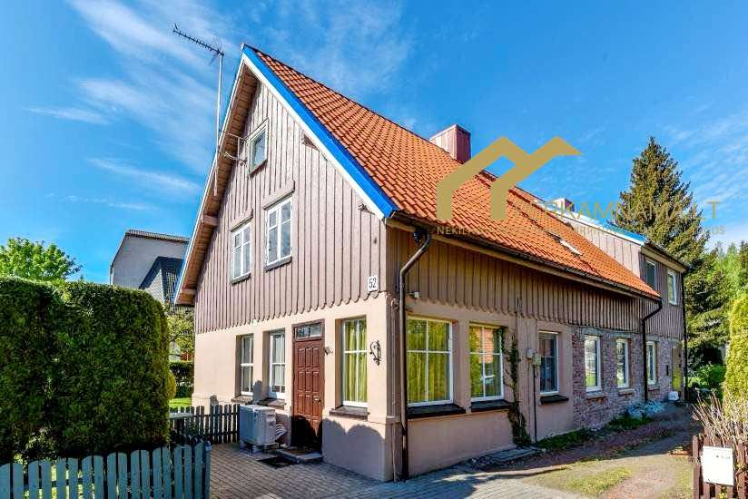 Parduodamas 3 kambarių butas Juodkrantėje
