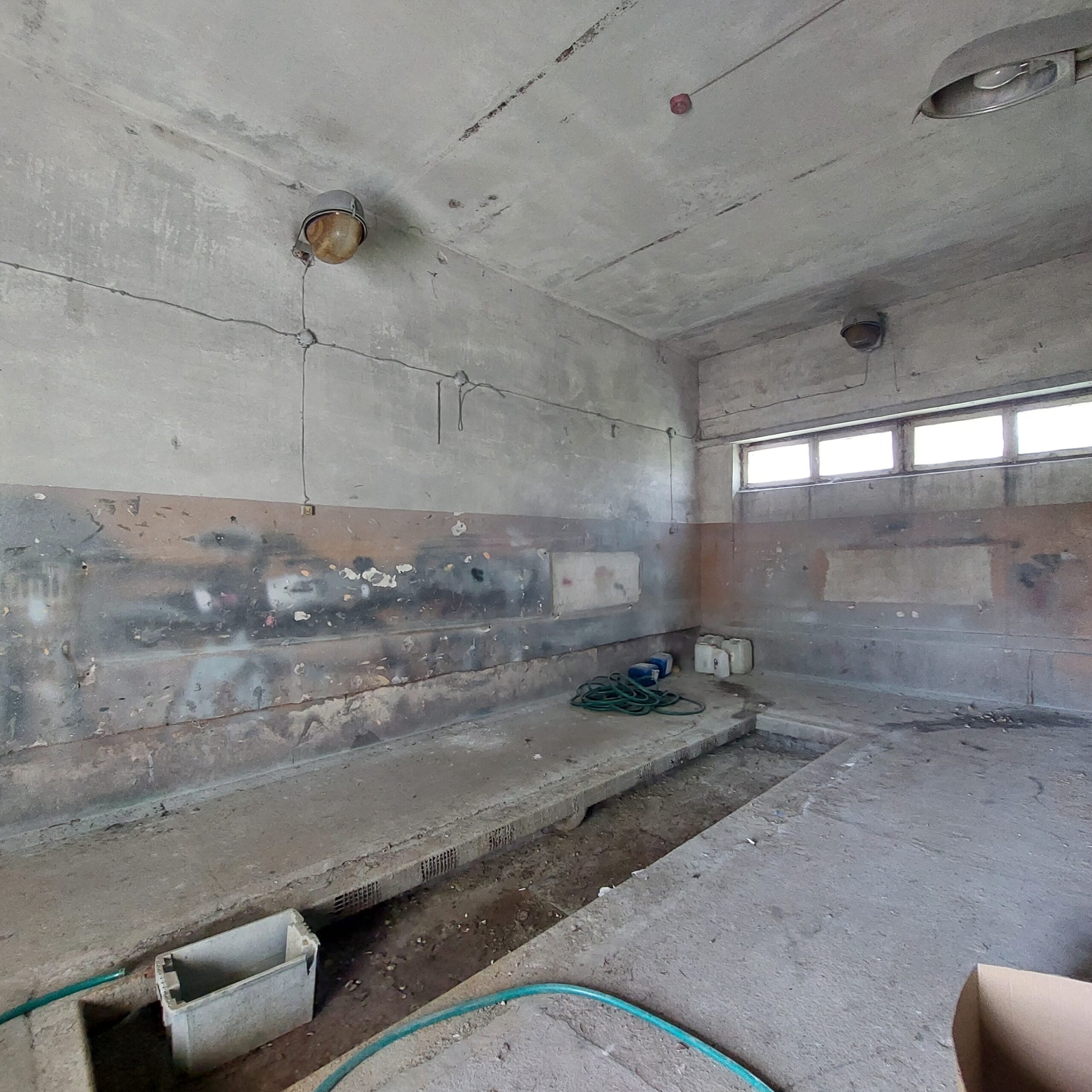 Parduodamos sandeliavimo patalpos