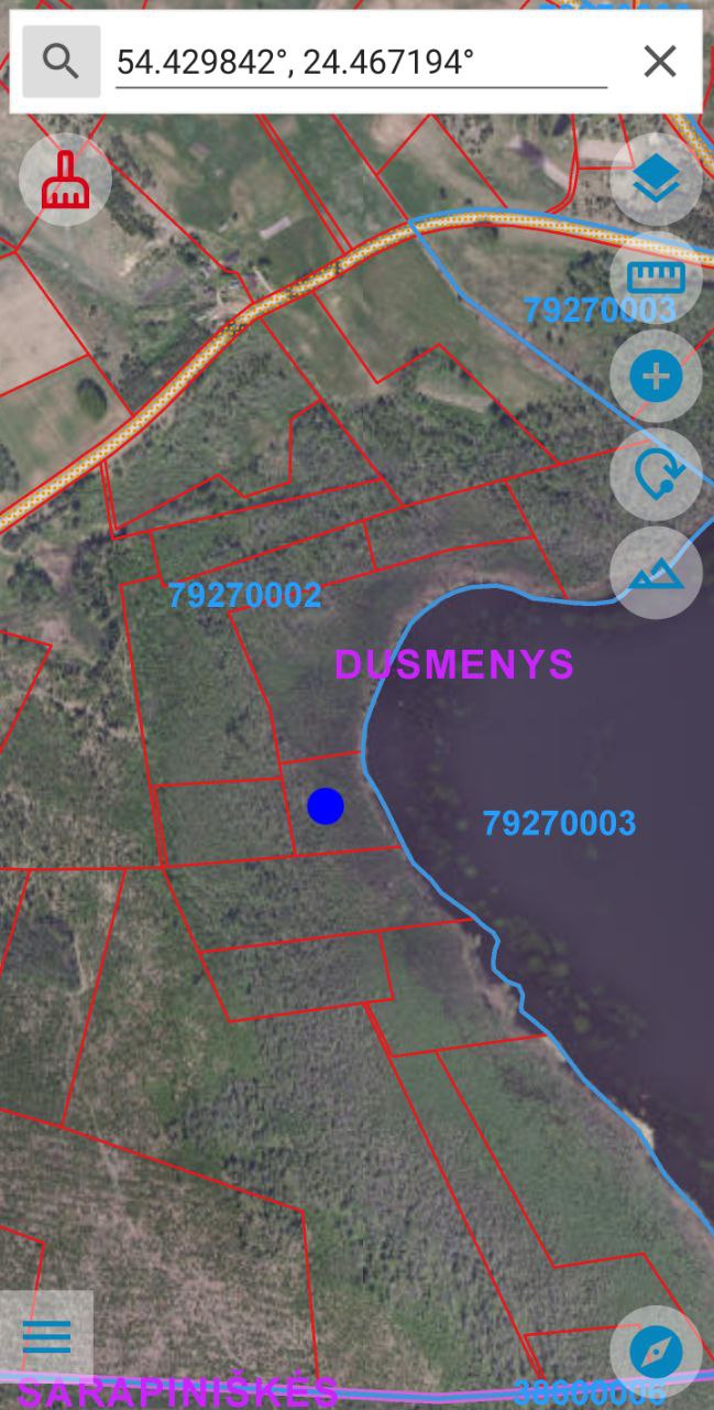 Sklypas su ežero pakrante Trakų r.