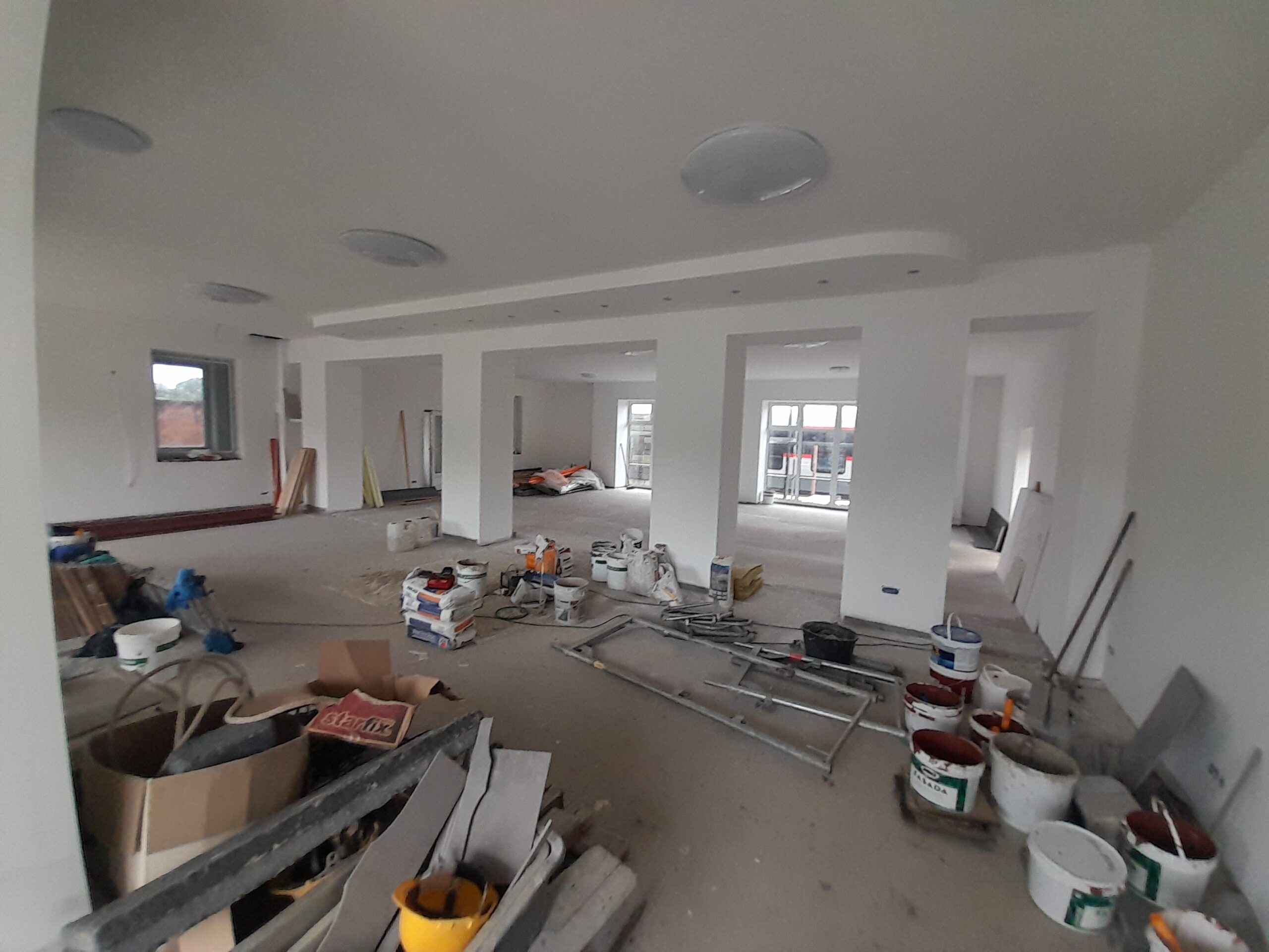 Išnuomojamas 800 kv.m. Komercinis pastatas Klaipėdos centre Priestočio g.