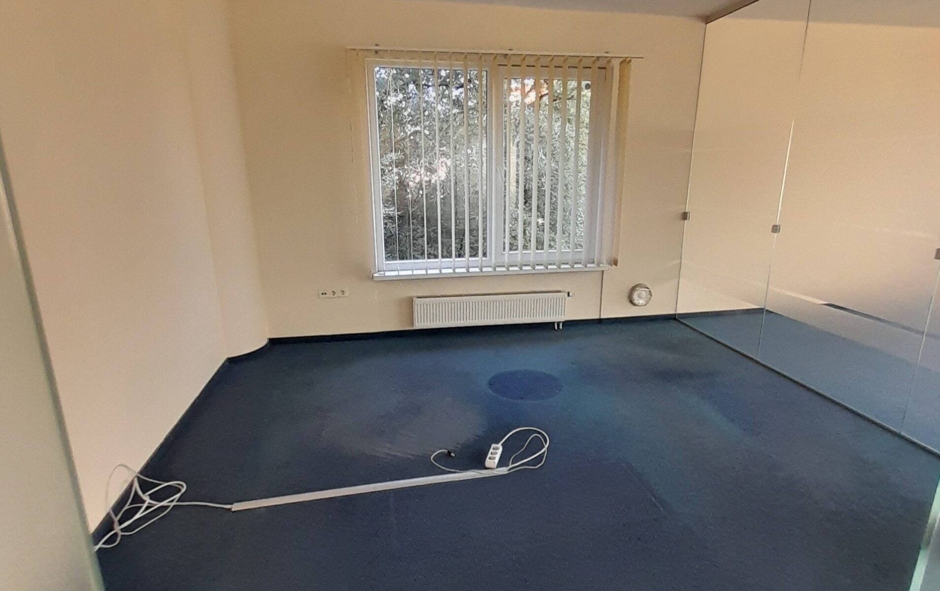 Išnuomojamos 95 kv.m. Administracinės patalpos Taikos pr 4A Klaipėdos miesto centre