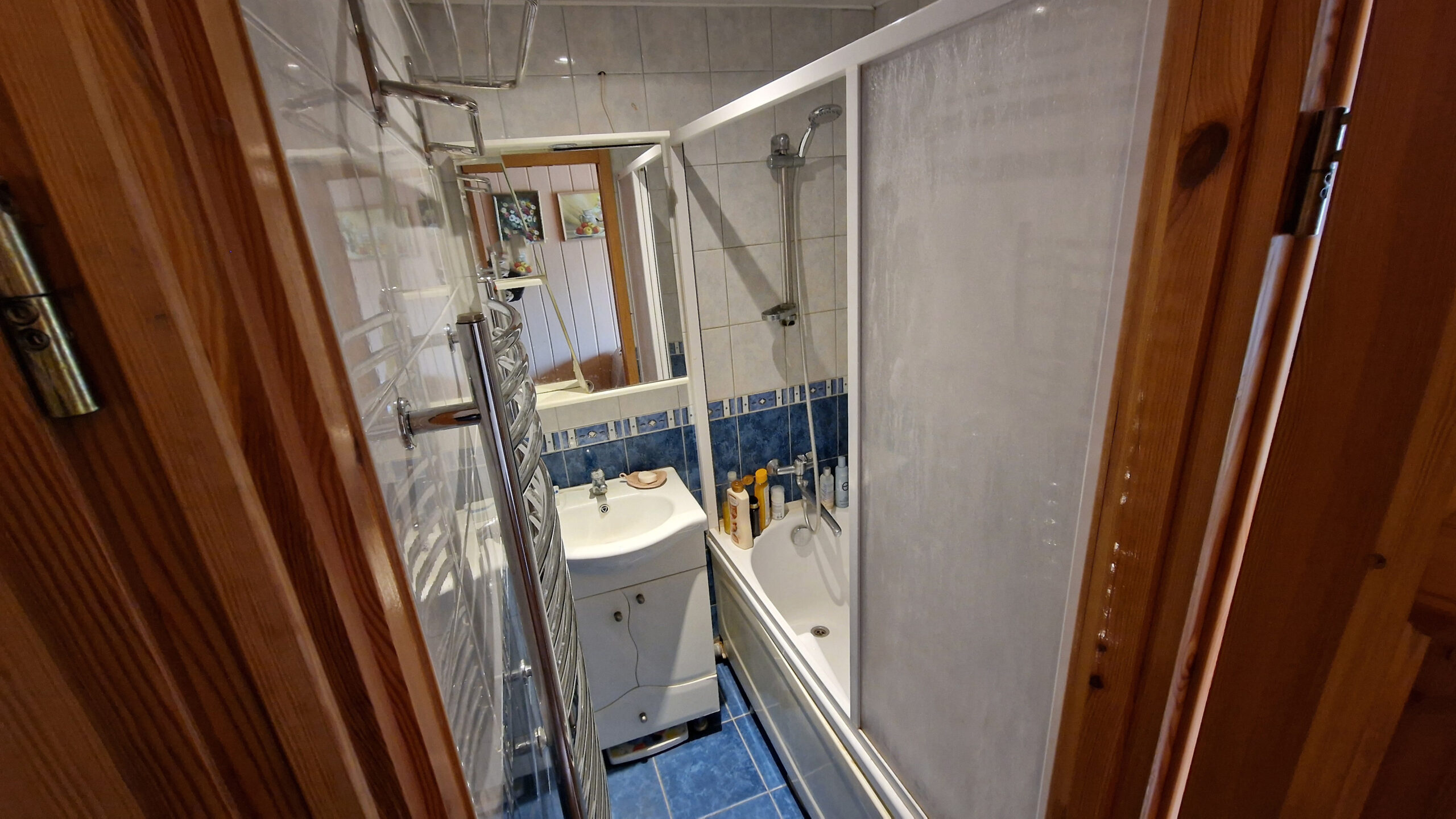 Parduodamas pilnai suremontuotą 2 kambarių butą, esantį ketvirtame aukšte, Ateities g. 42, Panevėžyje