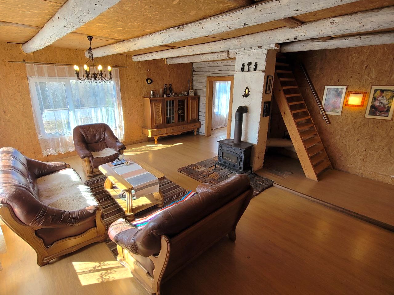 PRIŽIŪRĖTA SODYBA KĖDAINIŲ R.