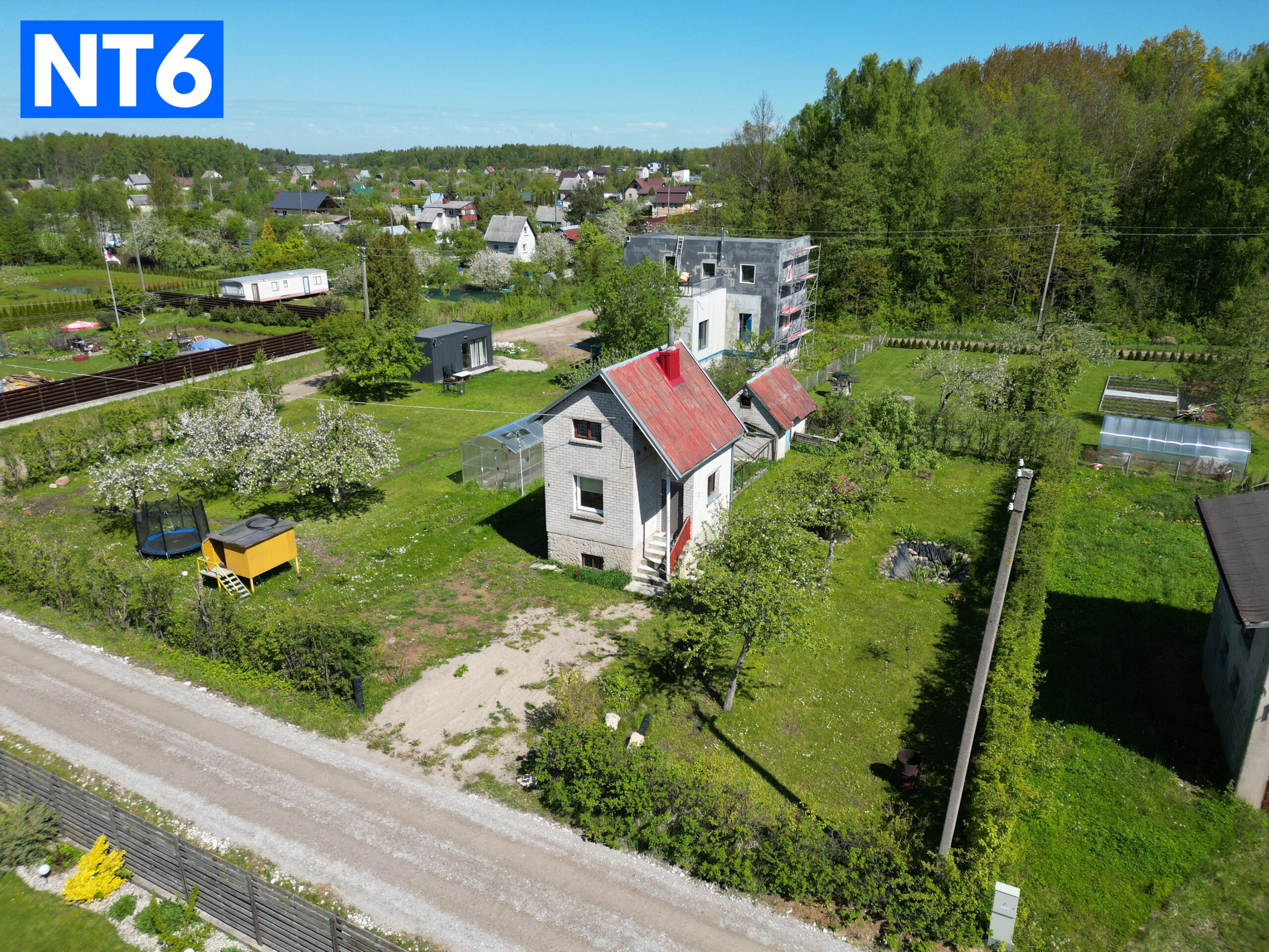 PARDUODAMAS 6 ARŲ SODAS VAITELIUOSE 48 M2