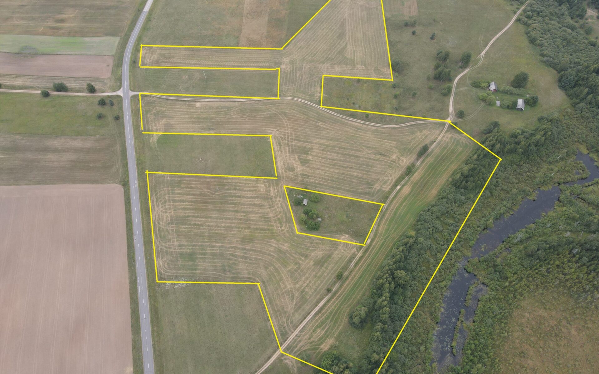 7.3900 HA Širvintų r.sav., Zibalų sen., Kiemelių k.
