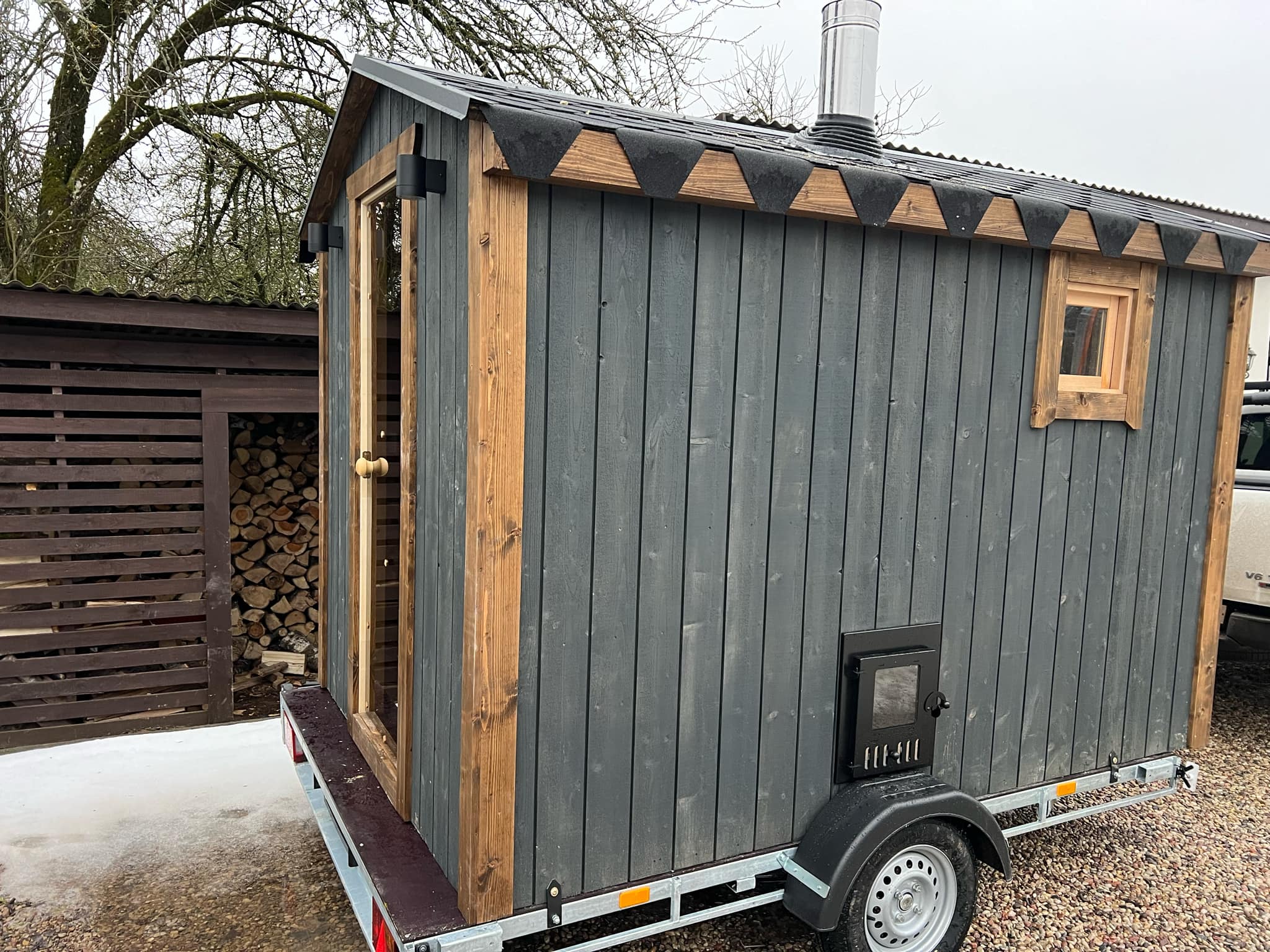 Mobilios pirties ir kubilo nuoma