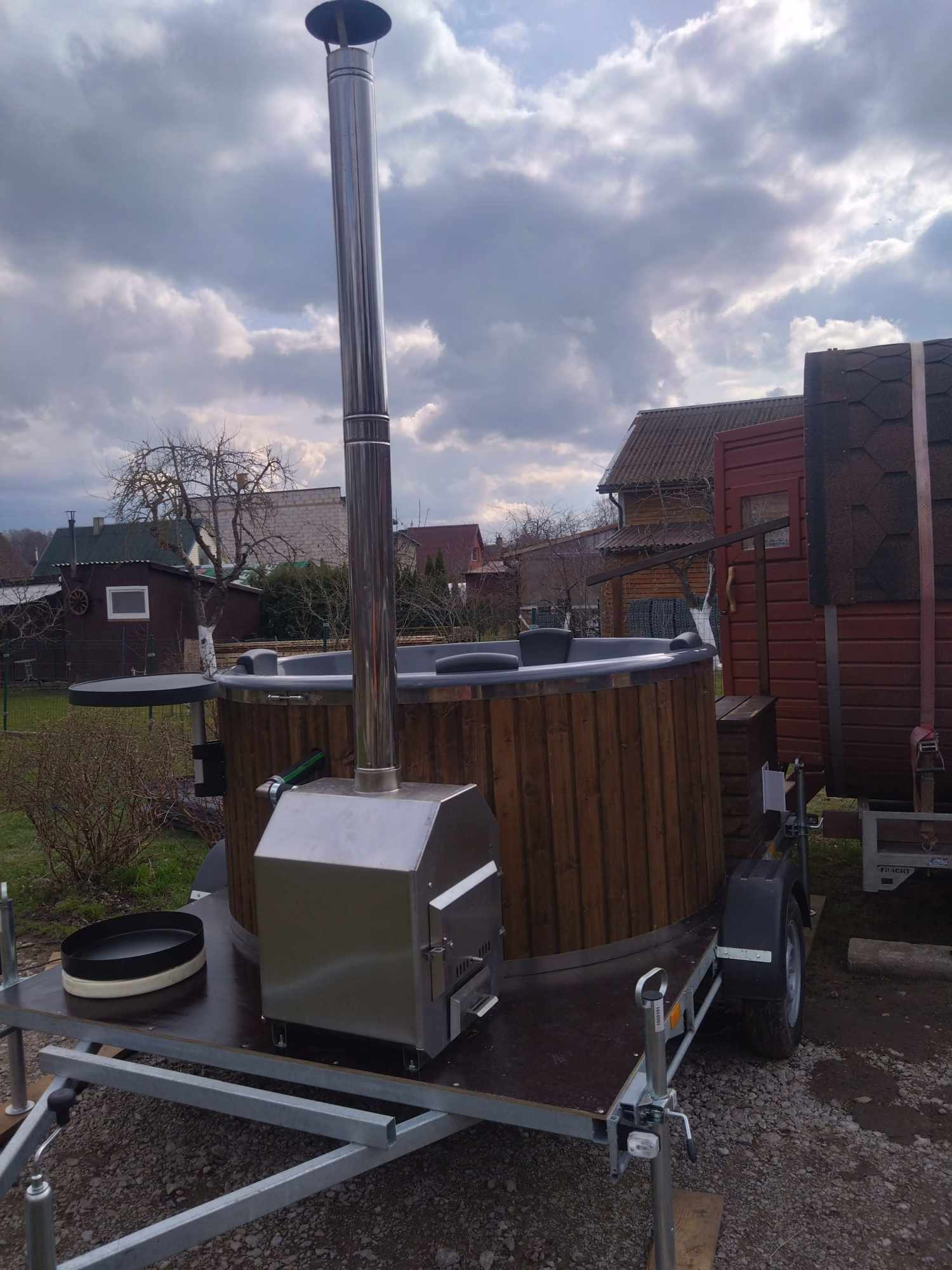 Mobilios pirties ir kubilo nuoma