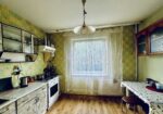 Parduodamas 1 kambario su holu, 44 m2 butas Mogiliovo gatvėje, Klaipėdoje.