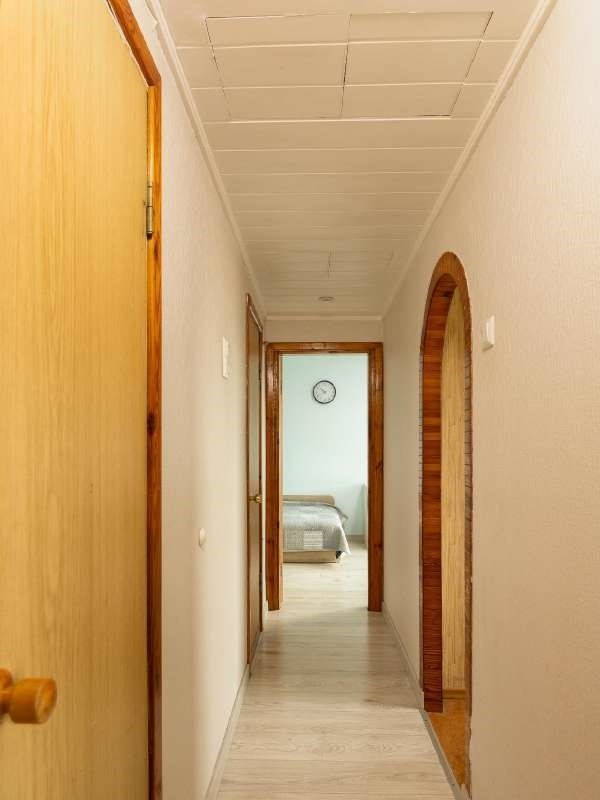 Parduodamas 3 kambarių su holu, 78 kv.m butas Varpų gatvėje, Klaipėdoje.