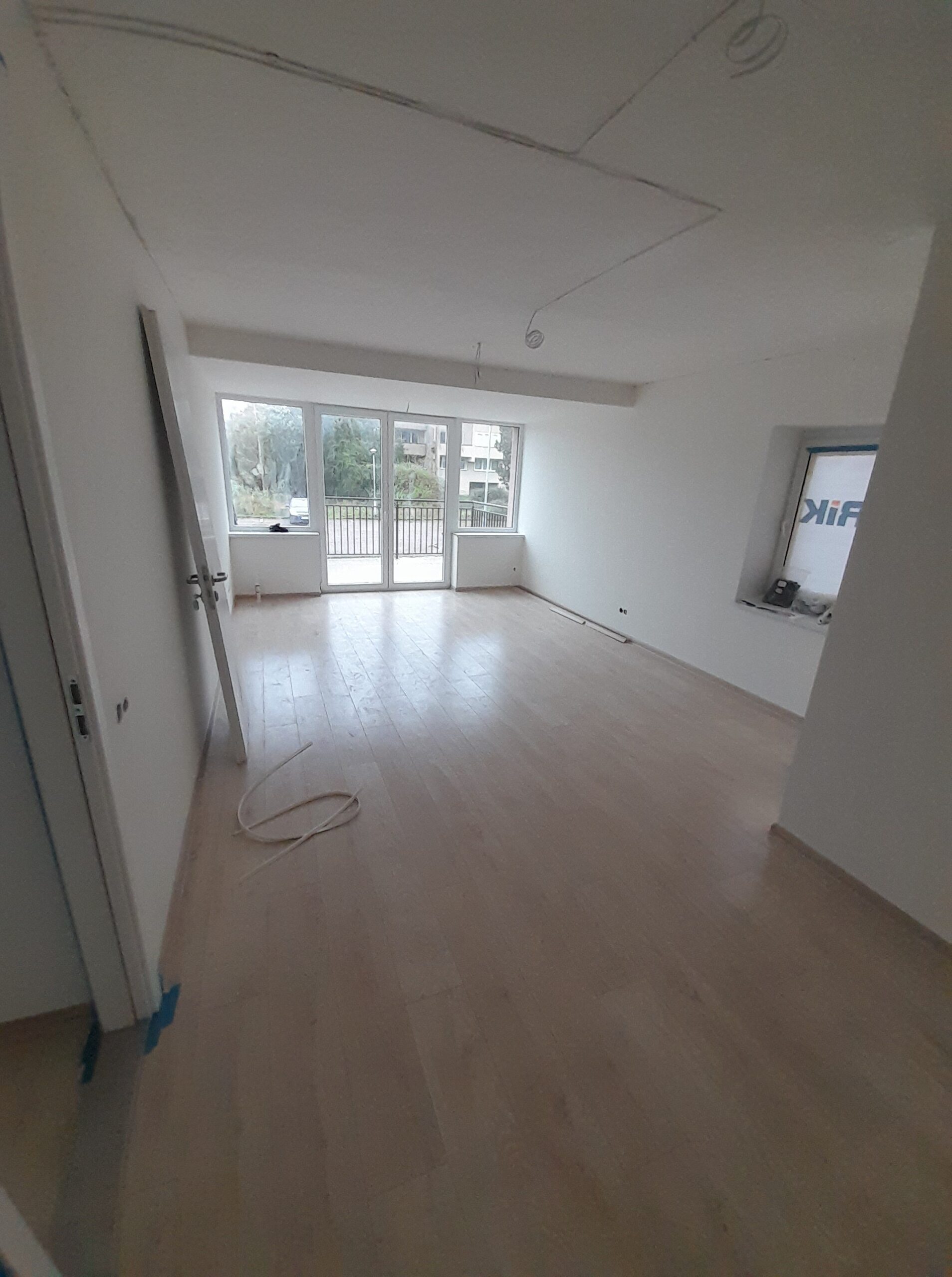 Šventojoje parduodamas 2 kambarių 55 kv.m. Butas su TERASA Mokyklos g. 1 aukštas