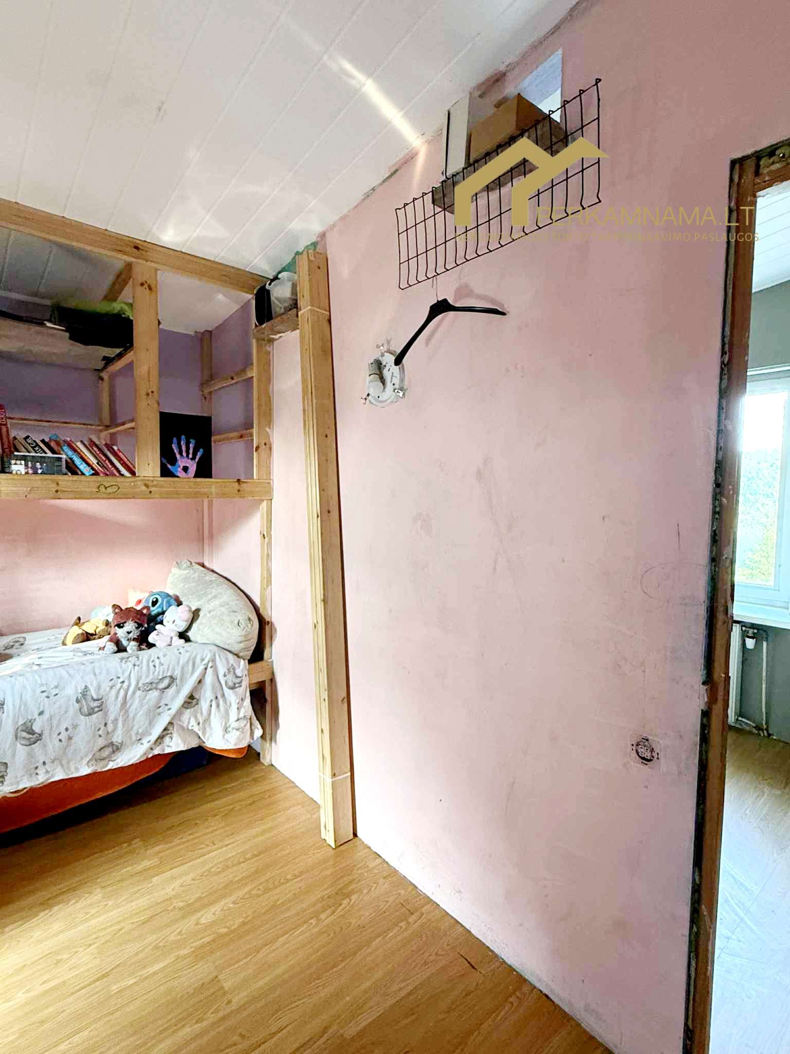 SODO NAMAS SU SKLYPU DITUVOJE, KLAIPĖDOS R.