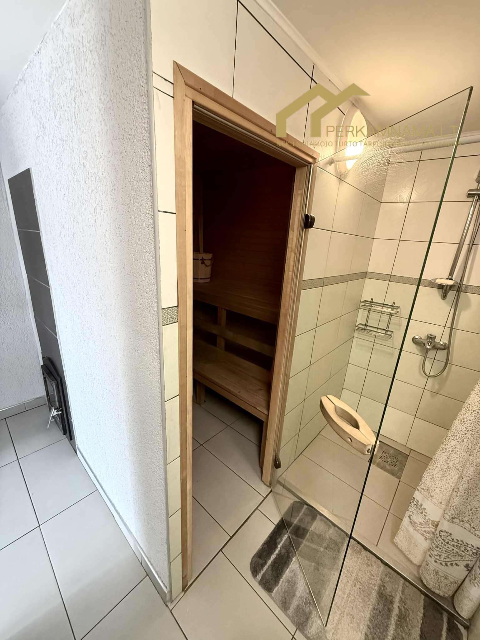 Parduodamas patalpų kompleksas Klaipėdoje