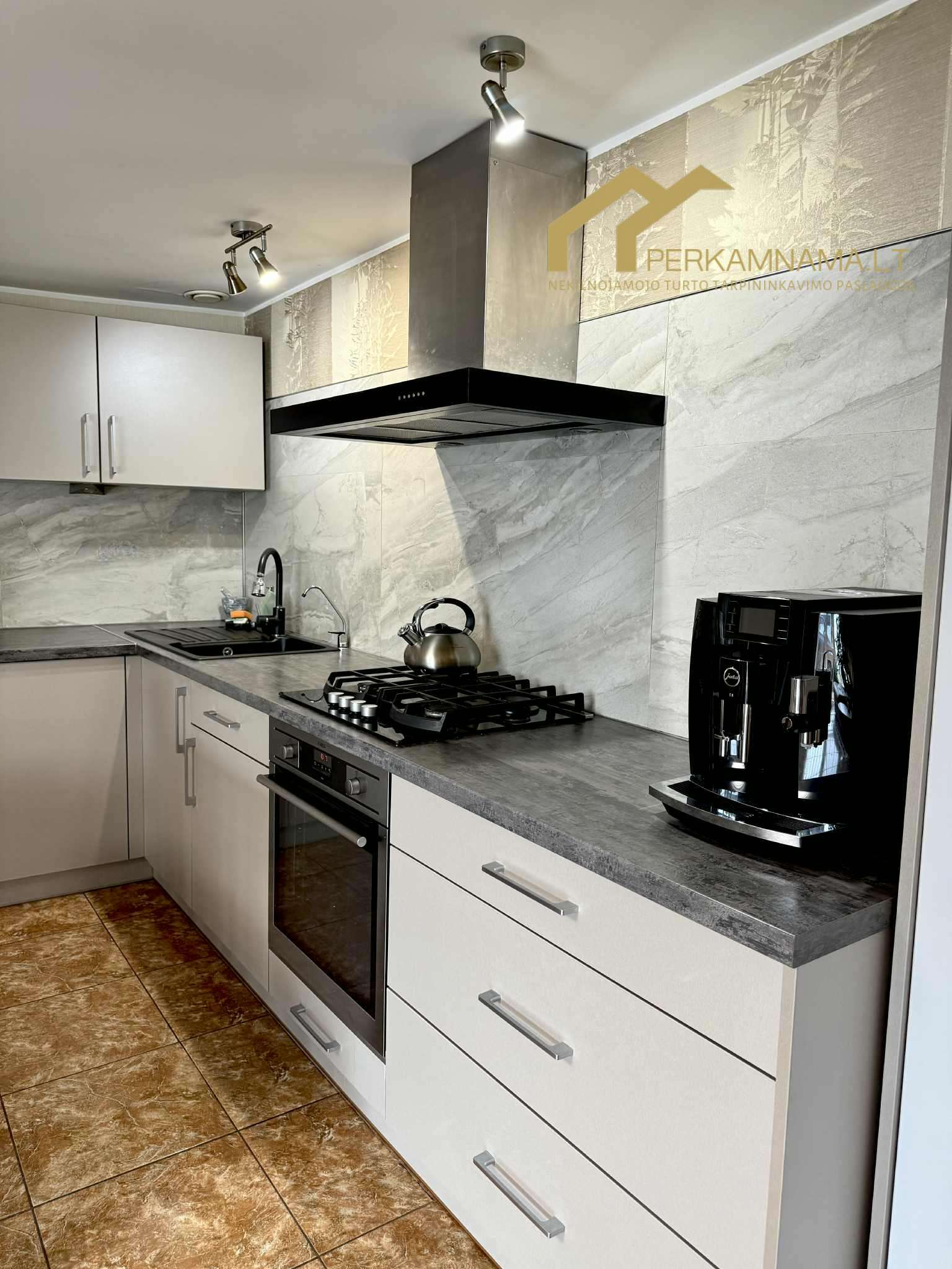 Parduodamas patalpų kompleksas Klaipėdoje