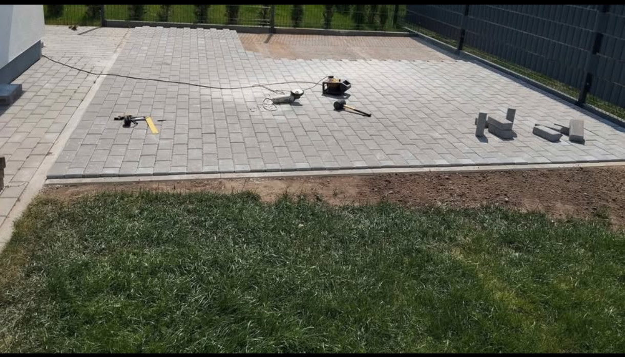 Kloju trinkeles – maži ir vidutiniai objektai