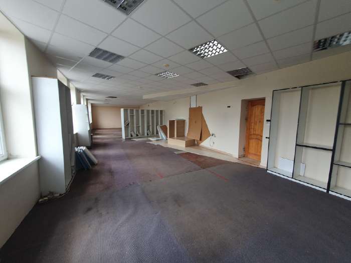 Sandėlių g. išnuomojamos komercinės patalpos