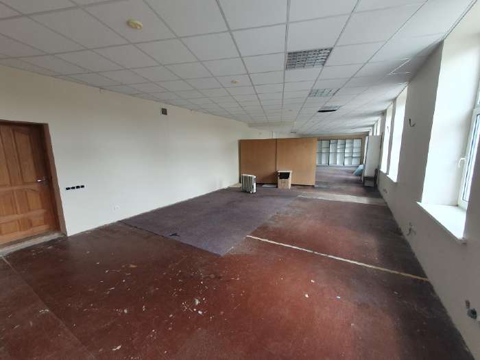 Sandėlių g. išnuomojamos komercinės patalpos