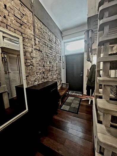 Centre parduodamas butas studija