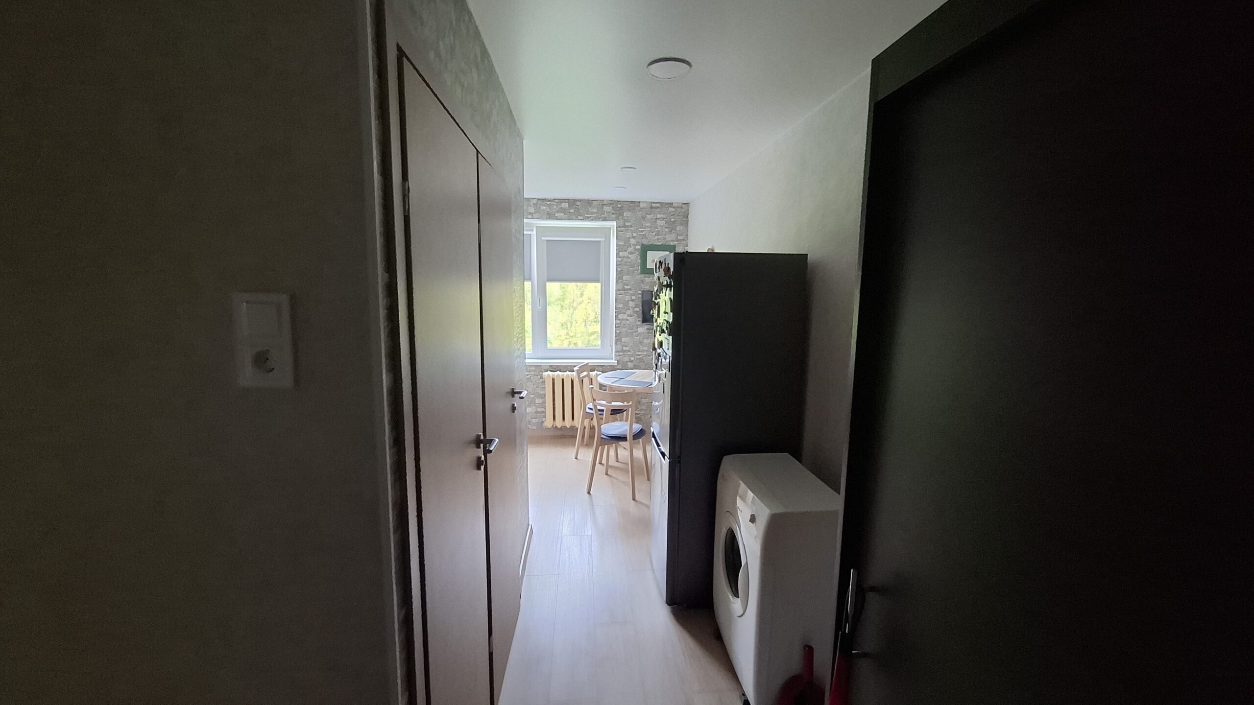 Parduodamas 1 kambario butas