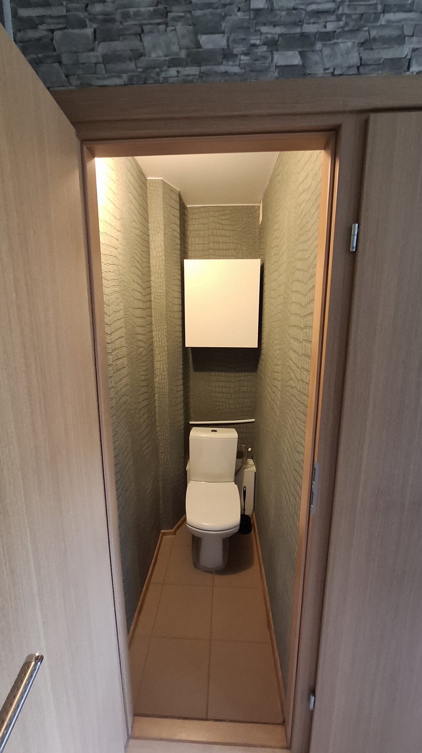 Parduodamas 1 kambario butas