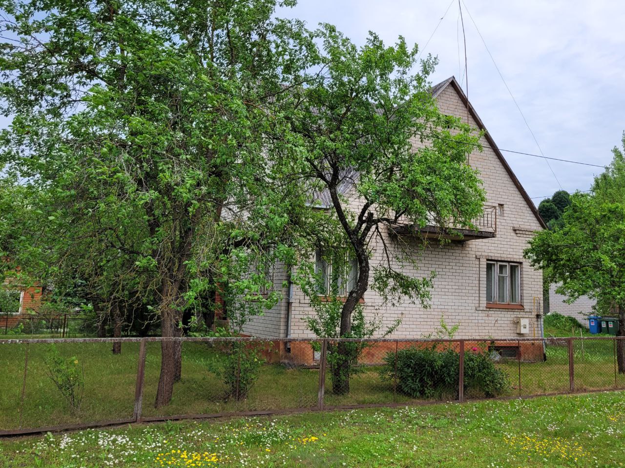 Parduodamas erdvus namas