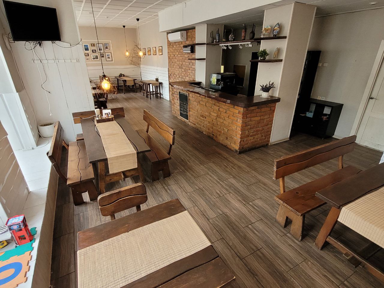 Puikiai įrengtos kavinės patalpos Klaipėdoje