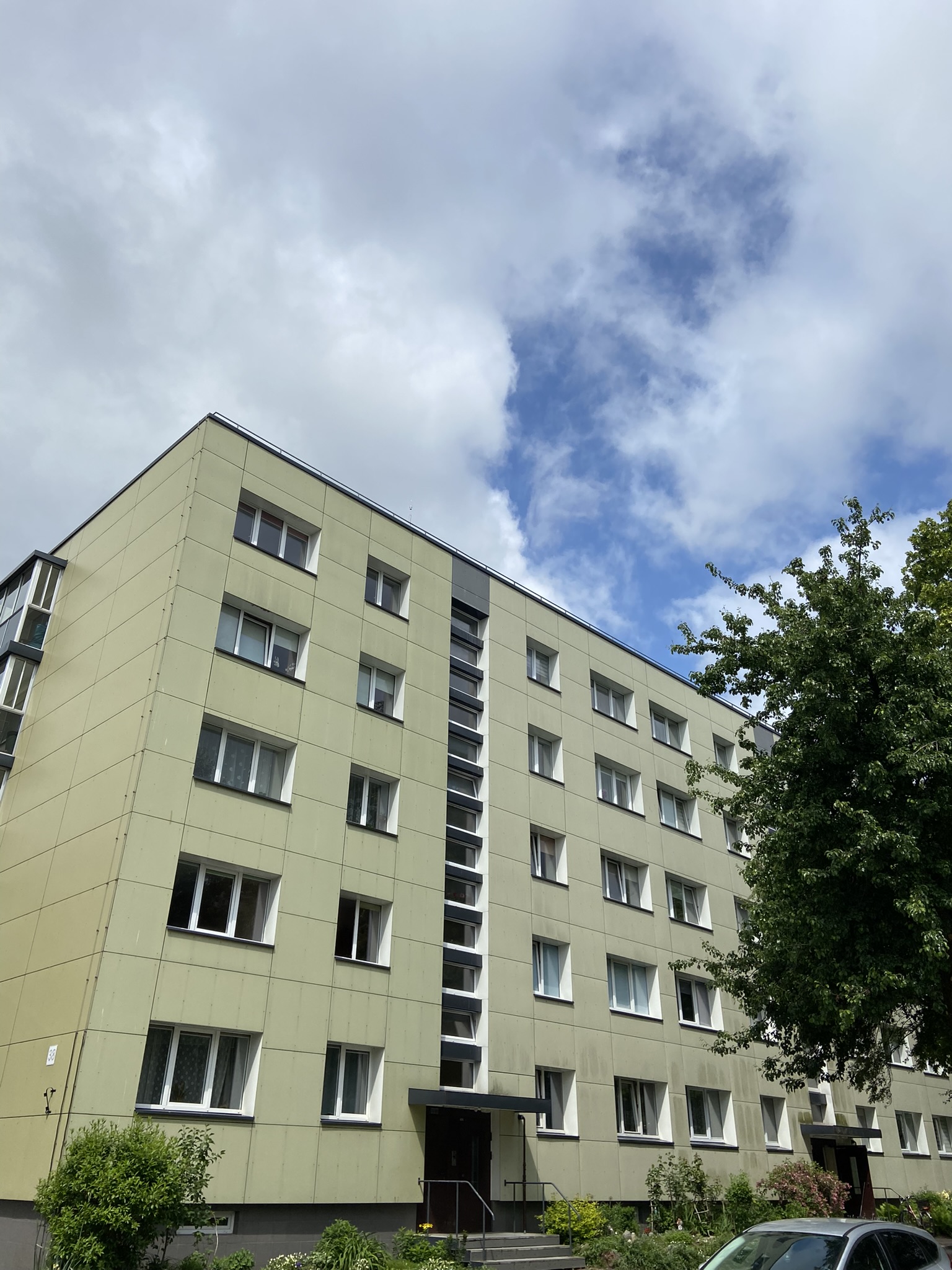 Parduodamas 2 kambarių butas Gargždų centre